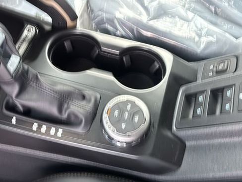 New 2026 Ford Bronco Badlands AWD/4WD image 21