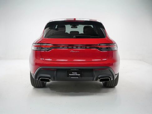Used 2026 Porsche Macan AWD/4WD image 11