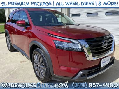 Used 2024 Nissan Pathfinder SL w/ SL Premium Package
