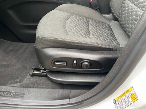 Used 2018 Chevrolet Equinox LT image 14