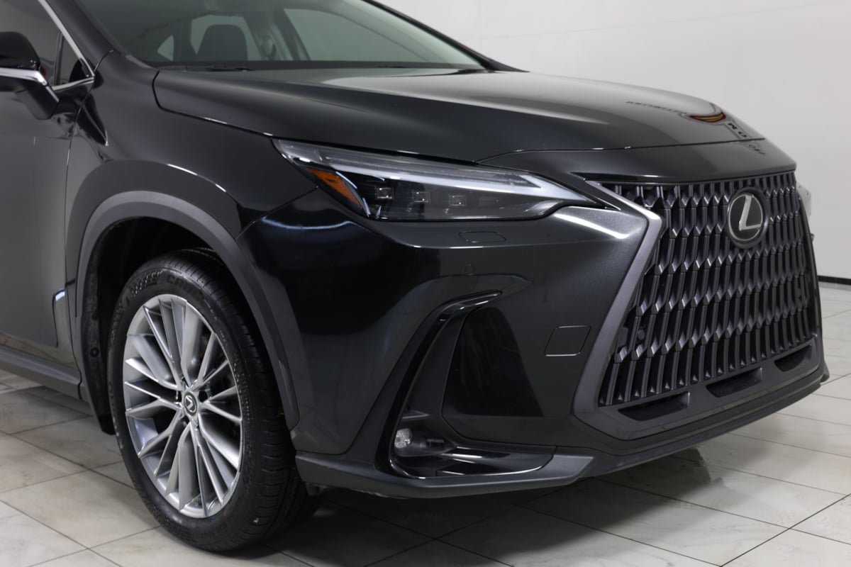 Used 2023 Lexus NX 350 AWD w/ Cold Area Package image 37