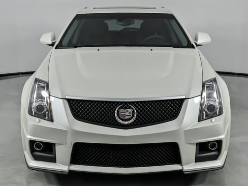 Used 2014 Cadillac CTS V w/ Wood Trim Package image 5
