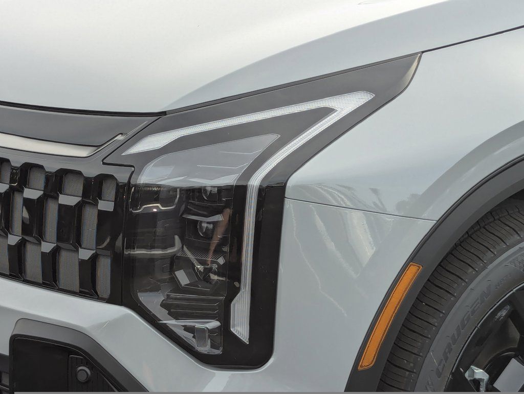 New 2026 Kia Sportage X-Line AWD/4WD image 10