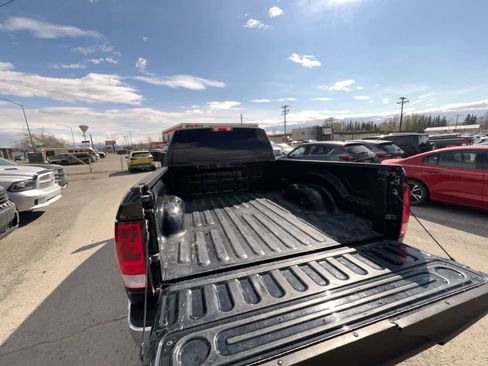 Used 2014 RAM 1500 ST w/ SXT Appearance Group AWD/4WD image 27