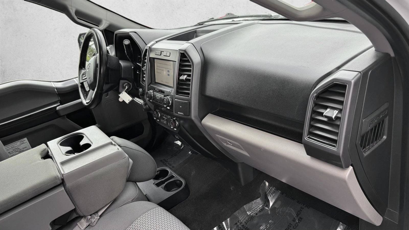 Used 2019 Ford F150 XLT w/ Equipment Group 302A Luxury AWD/4WD image 20
