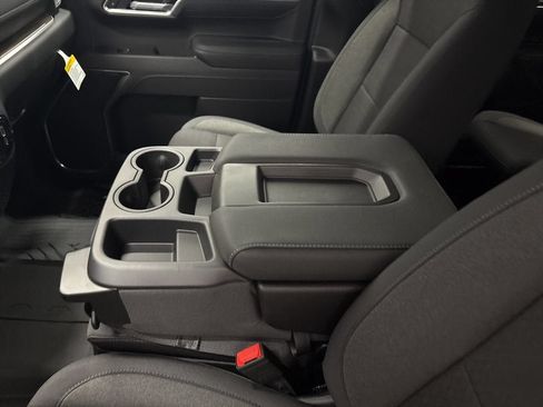 New 2026 Chevrolet Silverado 1500 RST AWD/4WD image 18