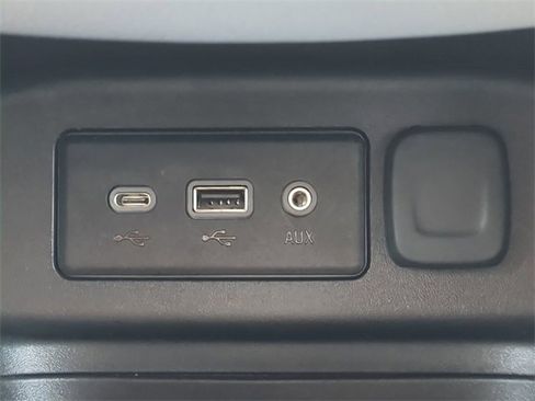 Used 2023 Chevrolet Equinox LS w/ LS Convenience Package image 20