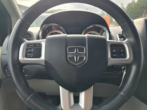 Used 2014 Dodge Grand Caravan SE w/ Quick Order Package 29E SE image 16