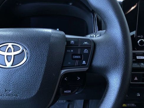 Used 2026 Toyota Camry LE FWD image 27