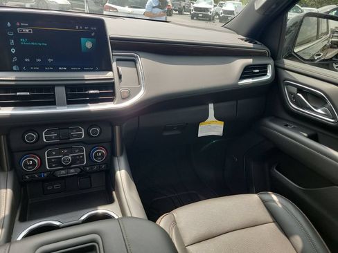 Certified 2024 Chevrolet Tahoe High Country RWD image 11