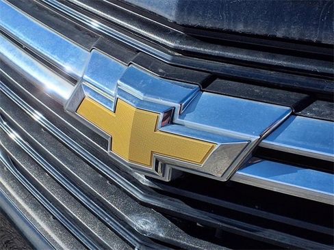 Used 2022 Chevrolet Equinox LT image 38