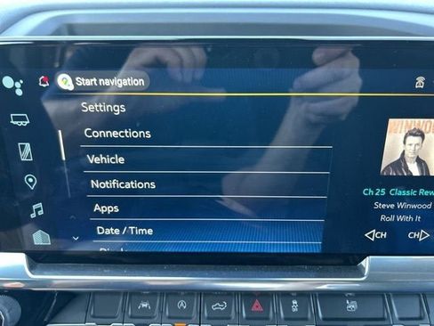 New 2025 Chevrolet Silverado 1500 LT image 11