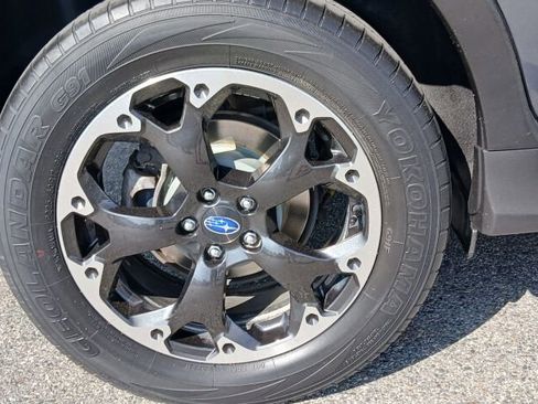 Used 2021 Subaru Crosstrek 2.0i Premium w/ Moonroof Package image 8