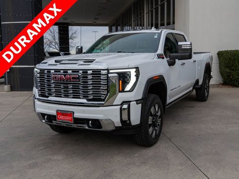 Used 2024 GMC Sierra 3500 Denali w/ Denali Reserve Package image 1