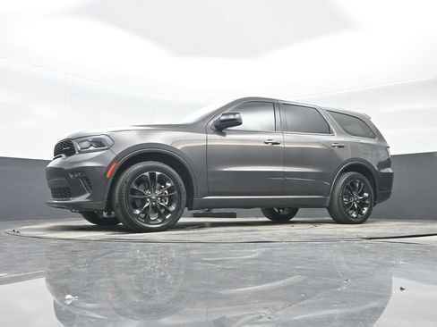 Used 2021 Dodge Durango GT w/ Blacktop Package AWD/4WD image 26