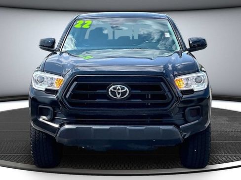 Used 2022 Toyota Tacoma SR AWD/4WD image 2