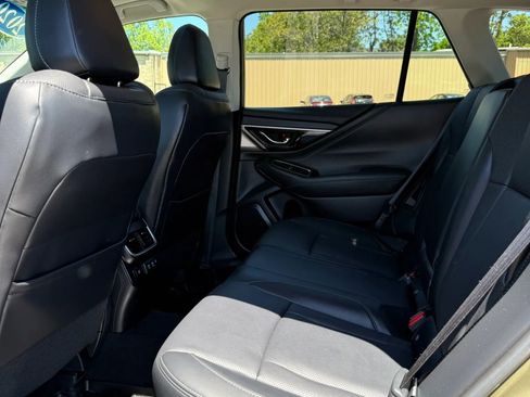 Used 2020 Subaru Outback Limited AWD/4WD image 20