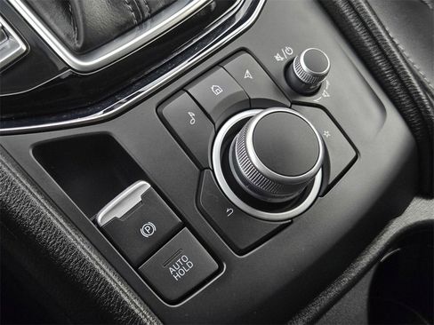 Certified 2025 MAZDA CX-5 AWD 2.5 S w/ Preferred Package image 19