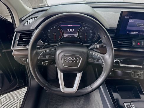 Used 2023 Audi Q5 2.0T Premium w/ Convenience Package AWD/4WD image 14