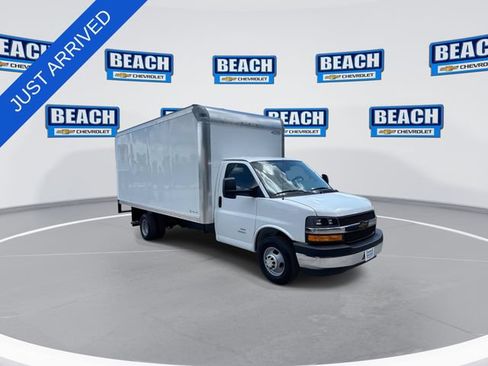New 2026 Chevrolet Express 4500 w/ Power Convenience Package RWD image 2