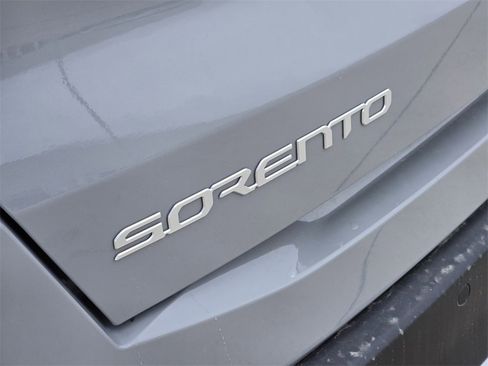 New 2026 Kia Sorento S w/ S Panoramic Sunroof Package image 8