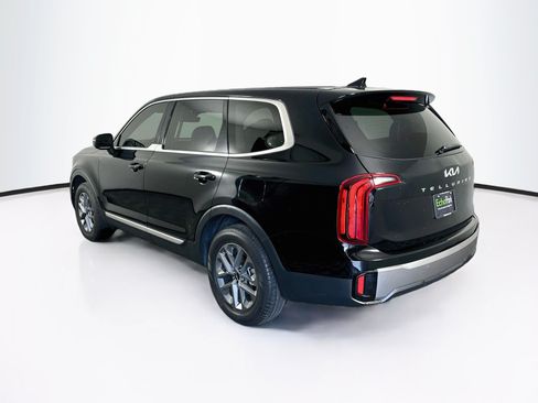 Used 2025 Kia Telluride LX FWD image 5