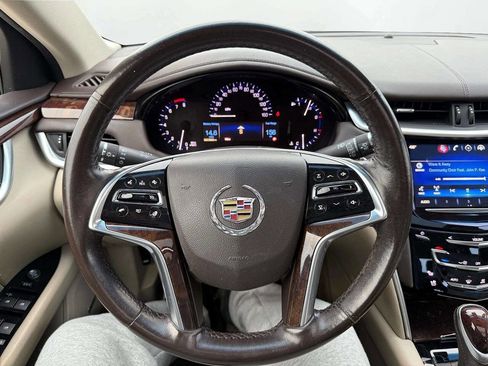 Used 2013 Cadillac XTS Luxury w/ Driver Awareness Package image 16