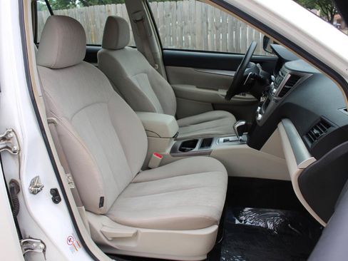 Used 2014 Subaru Outback 2.5i w/ Alloy Wheel Package AWD/4WD image 35