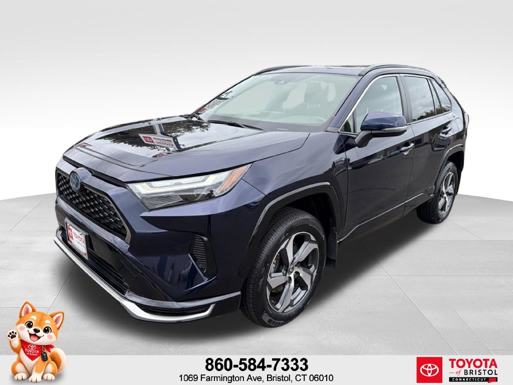 Used 2024 Toyota RAV4 SE w/ Weather & Moonroof Package AWD/4WD image 3