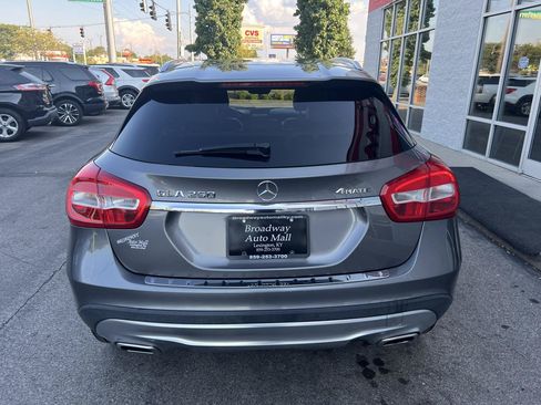 Used 2015 Mercedes-Benz GLA 250 4MATIC image 6