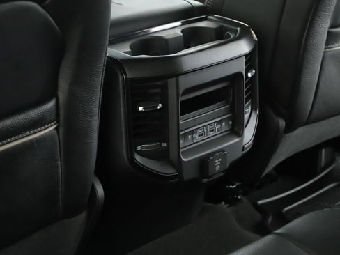 Used 2022 RAM 1500 Limited AWD/4WD image 6
