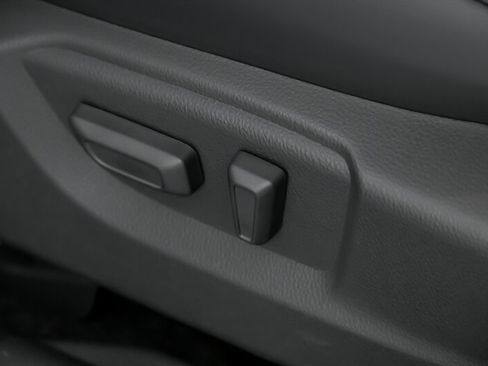 New 2026 Mitsubishi Eclipse Cross SE image 17