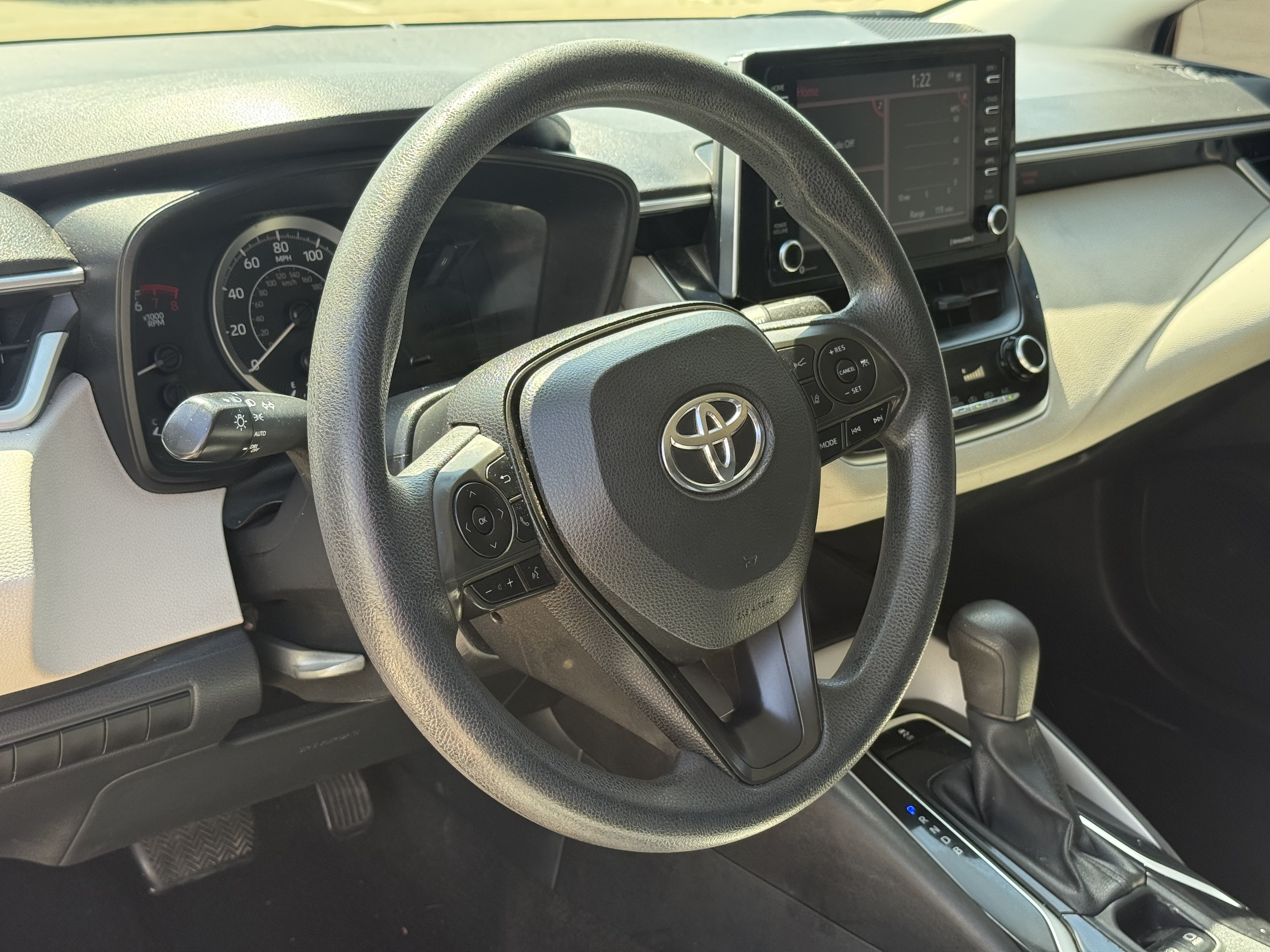 Used 2021 Toyota Corolla LE FWD image 12