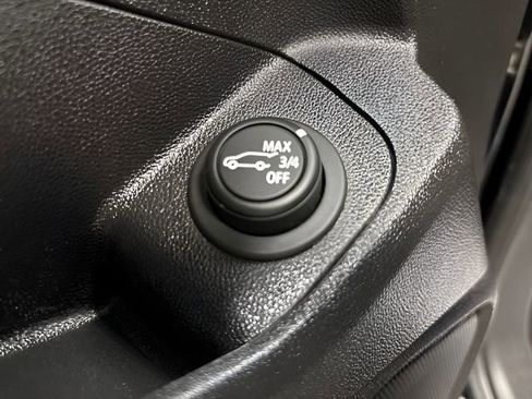 Used 2020 GMC Terrain SLE w/ Driver Convenience Package image 35