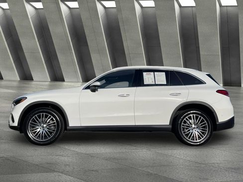 Certified 2025 Mercedes-Benz GLC 300 GLC 300 image 7