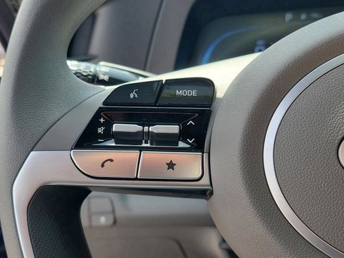 New 2026 Hyundai Elantra SE image 6