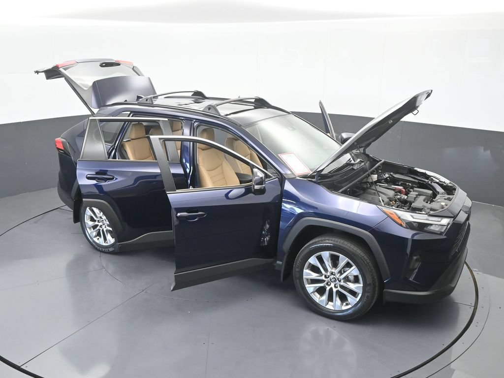 Used 2025 Toyota RAV4 XLE Premium FWD image 72