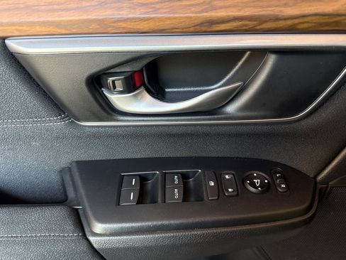Used 2022 Honda CR-V EX image 12