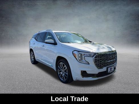 Used 2023 GMC Terrain Denali AWD/4WD image 9
