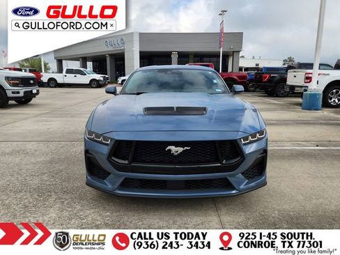 Used 2024 Ford Mustang GT Premium image 2