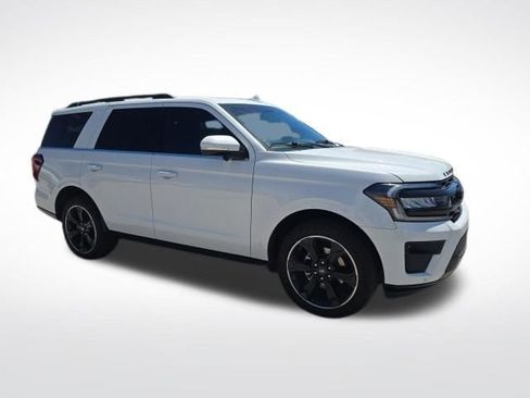 Used 2023 Ford Expedition Limited RWD image 1