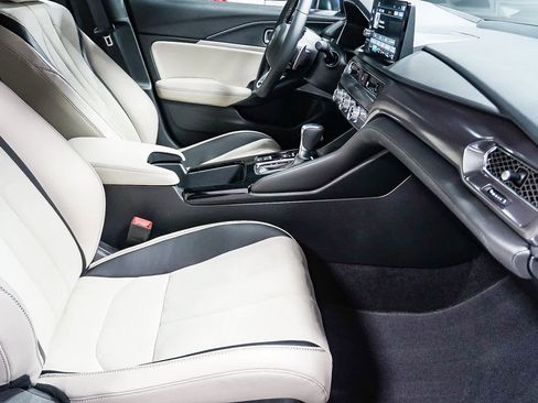 Used 2025 Acura Integra A-Spec image 19