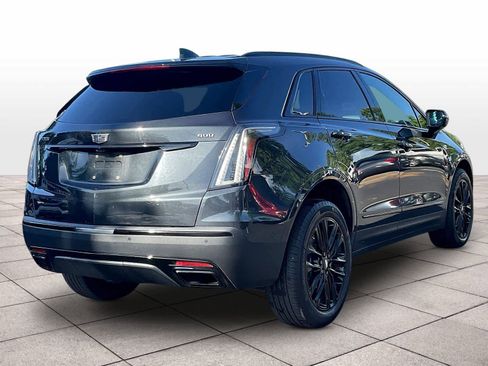 Used 2021 Cadillac XT5 Sportv w/ LPO, ONYX Package image 14