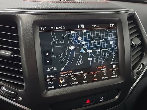 Used 2022 Jeep Cherokee Trailhawk w/ Sun, Sound & Nav Group image 24