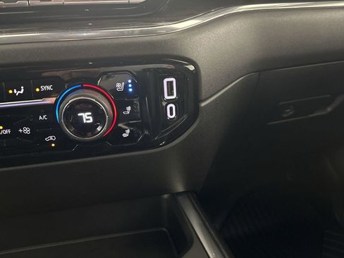 Used 2024 Chevrolet Silverado 1500 LTZ image 65