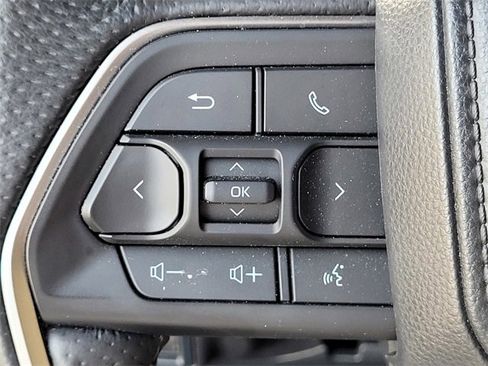 Used 2025 Toyota Tundra Limited image 29