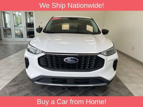 Used 2023 Ford Escape Active w/ Tech Pack #1 AWD/4WD image 3