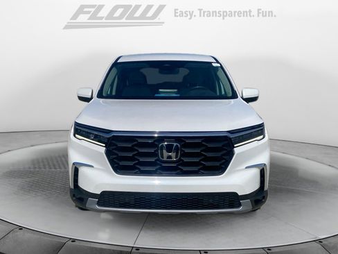Certified 2025 Honda Pilot EX-L image 3