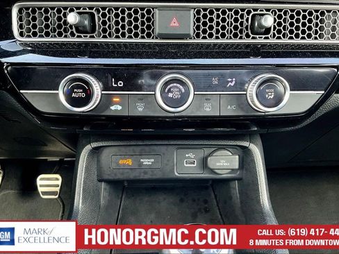 Used 2023 Honda Civic Sport image 13