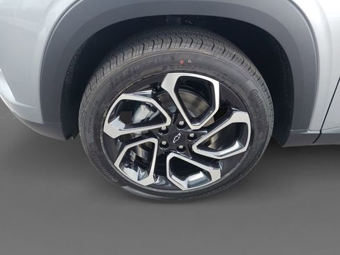 New 2026 Chevrolet Trax RS w/ Sunroof Package image 15